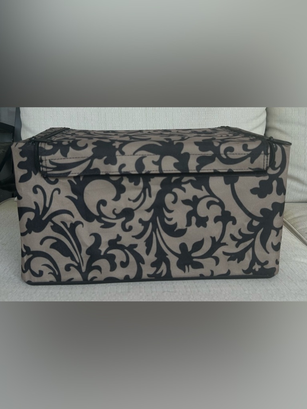 Reisenthel Small Baroque Marble Storage Organizer in Black and Taupe